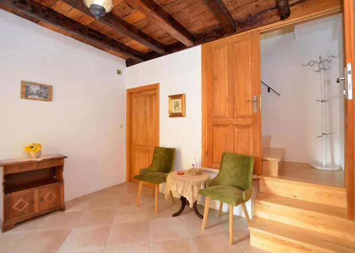 Stari Grad Apartmán *