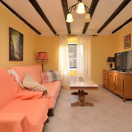 Stari Grad Lägenhet *