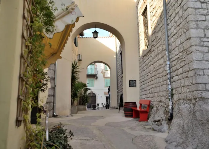 Stari Grad Lovran